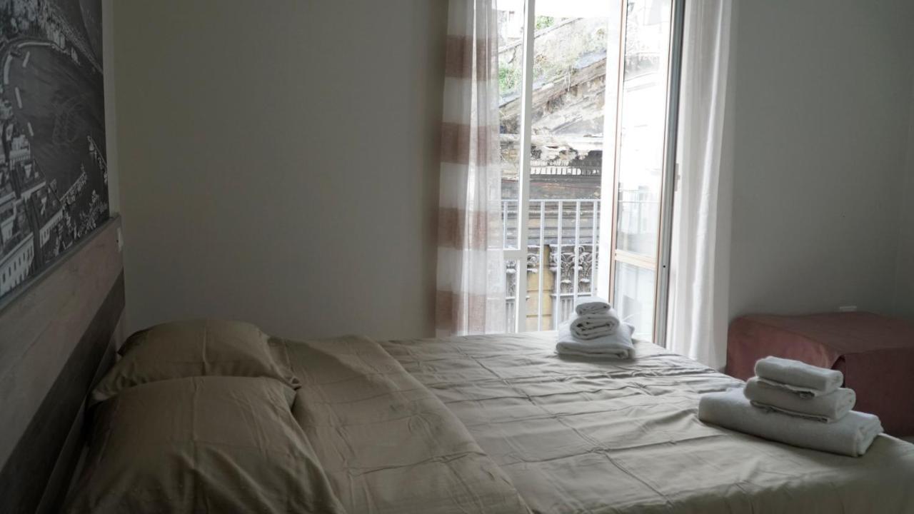 Donna Vicenza Bed & Breakfast Napoli Eksteriør billede