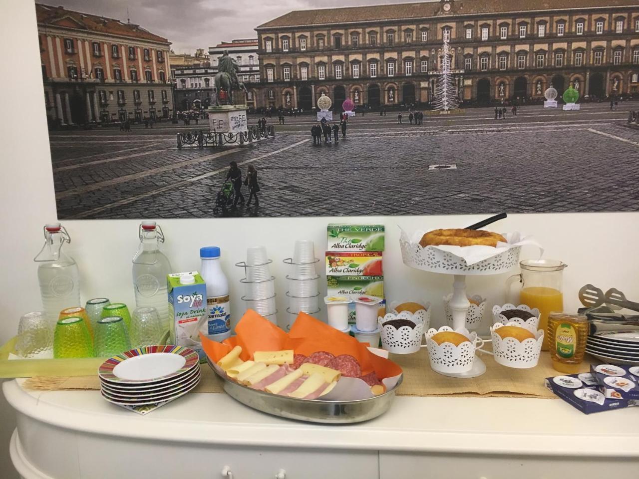 Donna Vicenza Bed & Breakfast Napoli Eksteriør billede